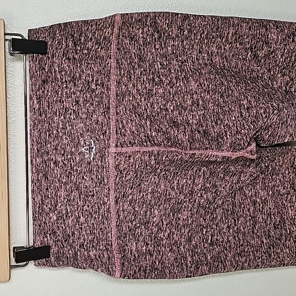 Beyond Yoga Pink Spacedye High-Rise Midi Leggings - Picture 6 of 8